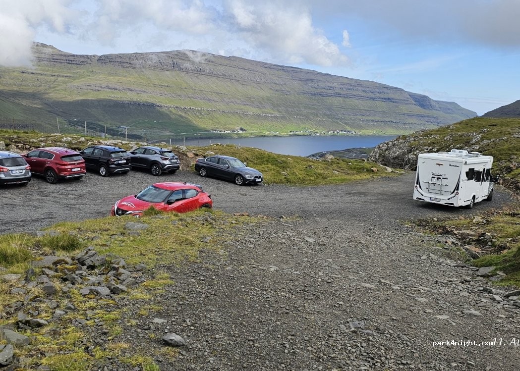() Klakkur - Niðan Horn — foto 4