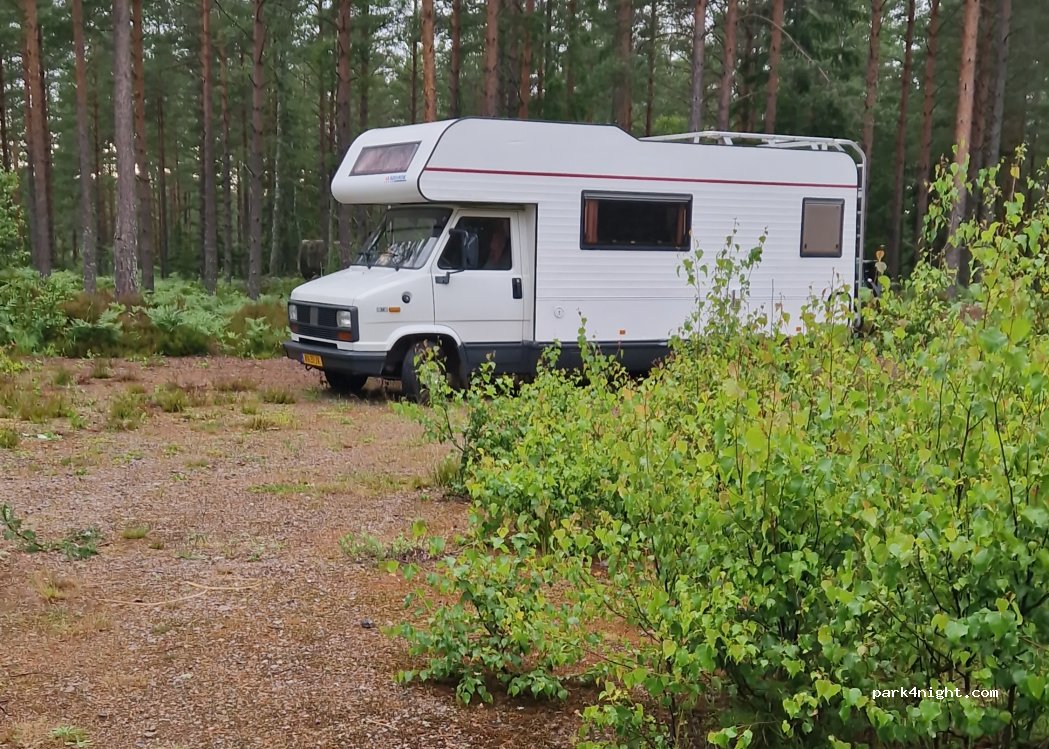 (570 81) Järnforsen - Unnamed Road — foto 4