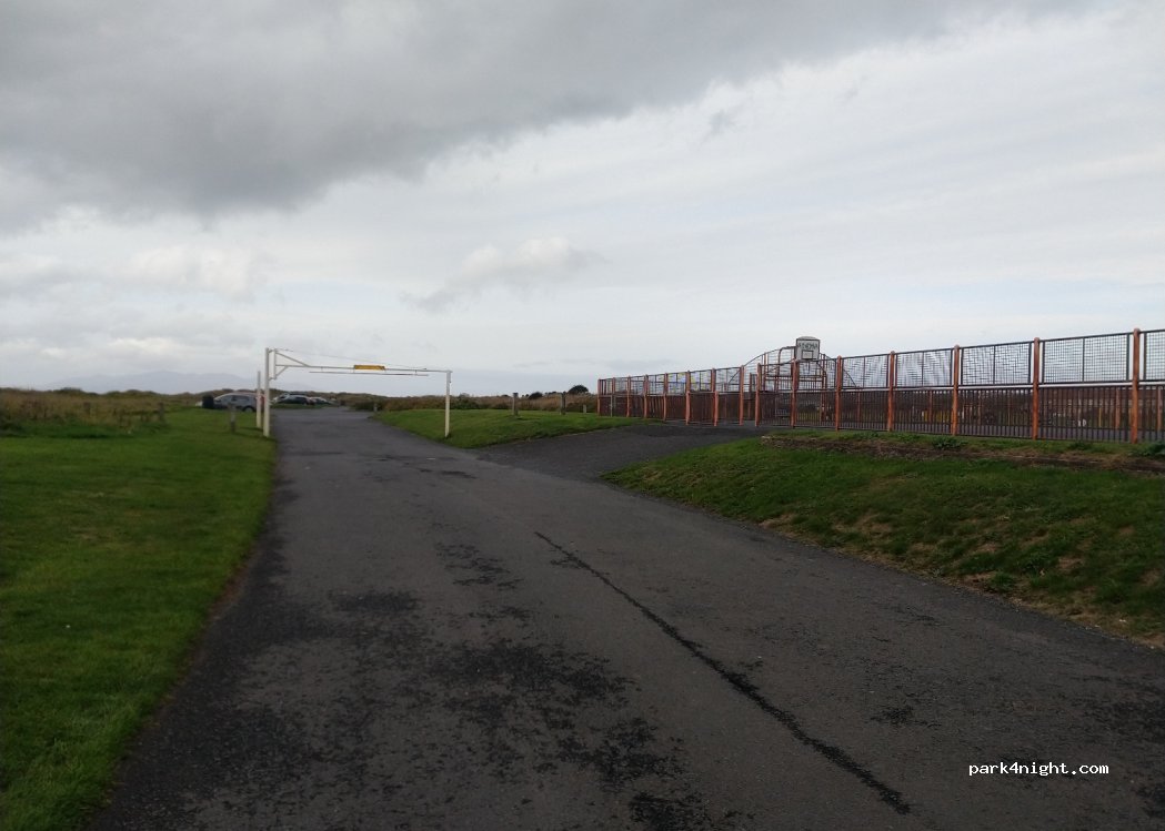 (KA20 3LZ) Stevenston - 5 Clark Crescent — foto