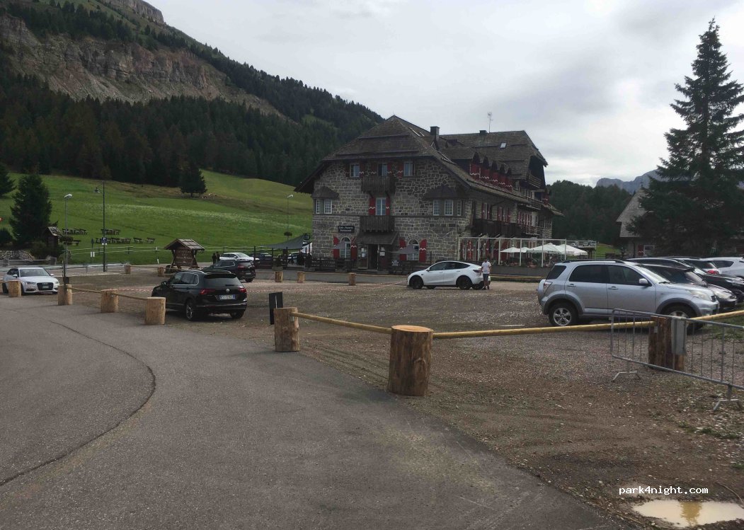 (38039) Vigo di Fassa - 14 Strada Statale 241 — foto 3