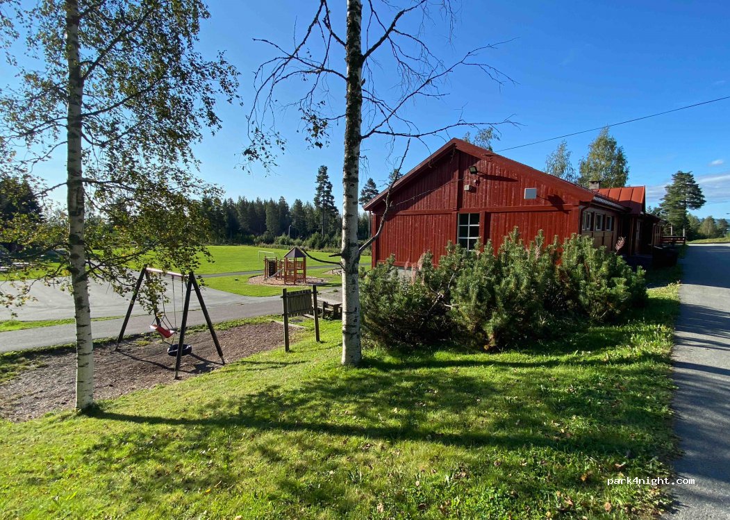 (2825) Gjovik - 93 Øverbyvegen — foto 2