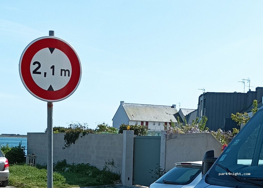 (56290) Port-Louis - 3 Rue de la Resistance 39/45 — foto 2