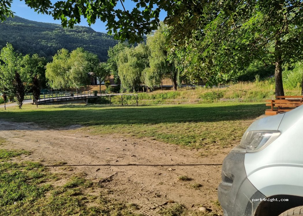 (31250) Bajina Bašta - 166 Kneza Milana Obrenovića — foto 2