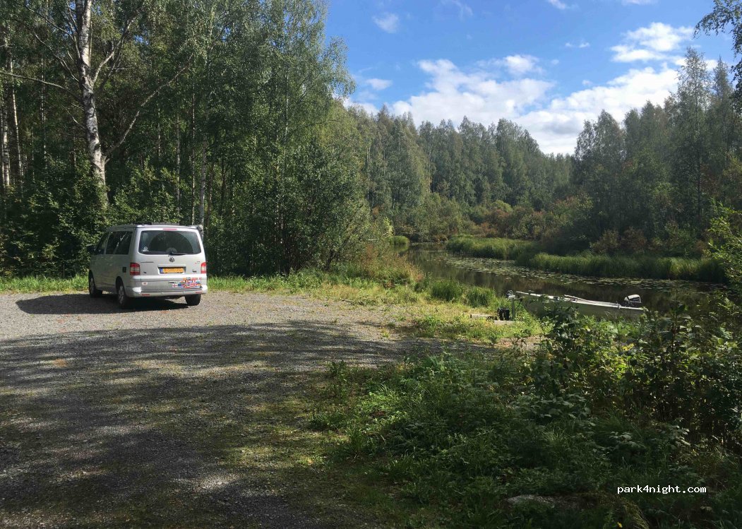 (74680) Kiuruvesi - 907 Salmenkyläntie — foto
