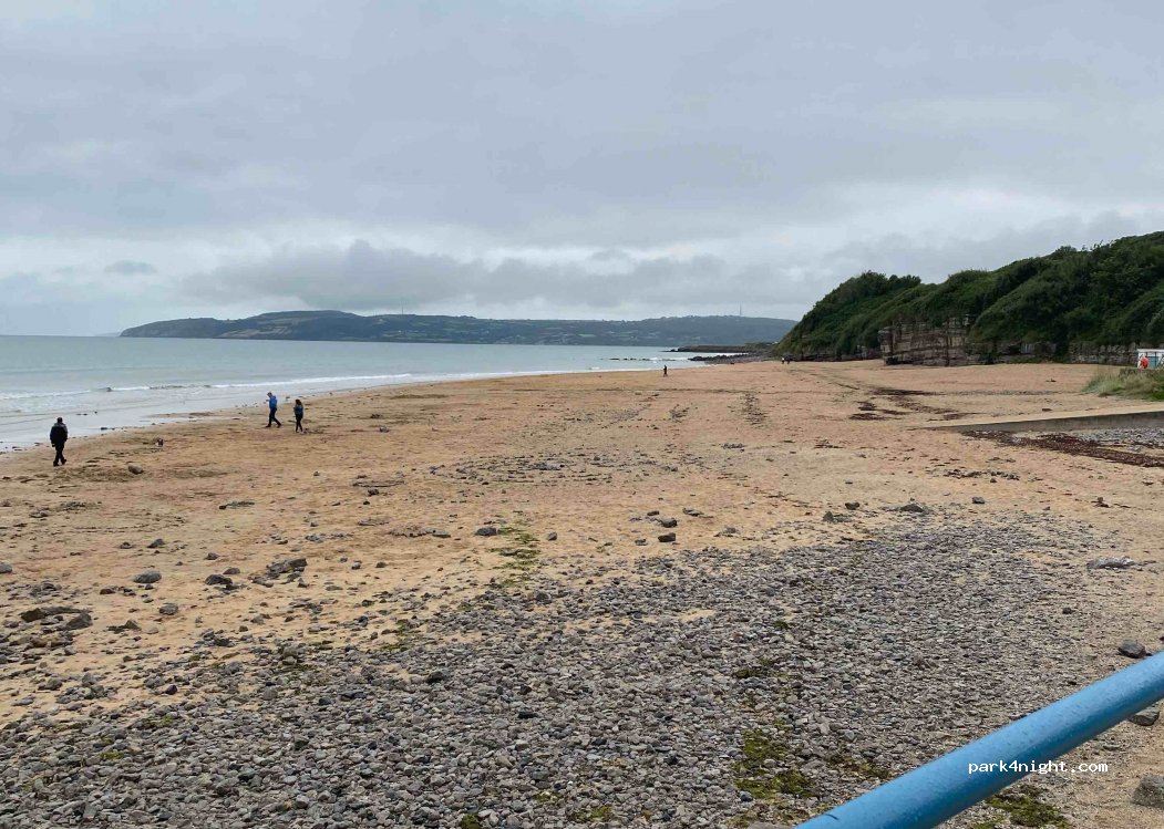 (LL74 8TU) Benllech - 90 Bay View Road — foto