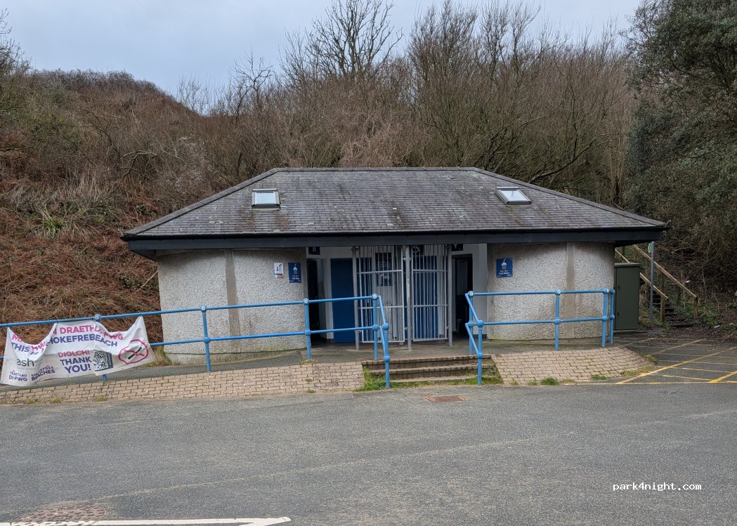 (LL74 8TU) Benllech - 90 Bay View Road — foto 3