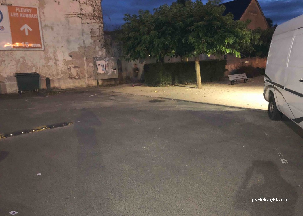 (45520) Chevilly - 22 Rue de Paris — foto