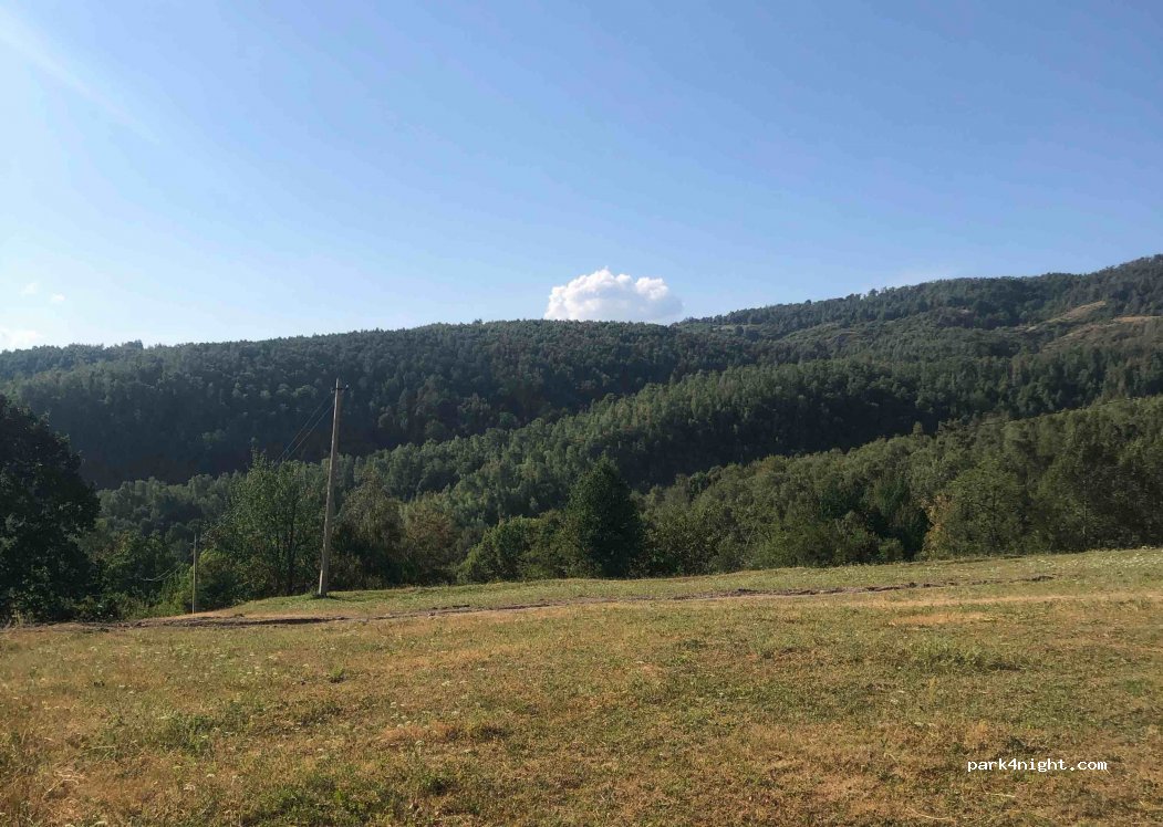 Carpathian Village / Cătunul Carpatin — foto
