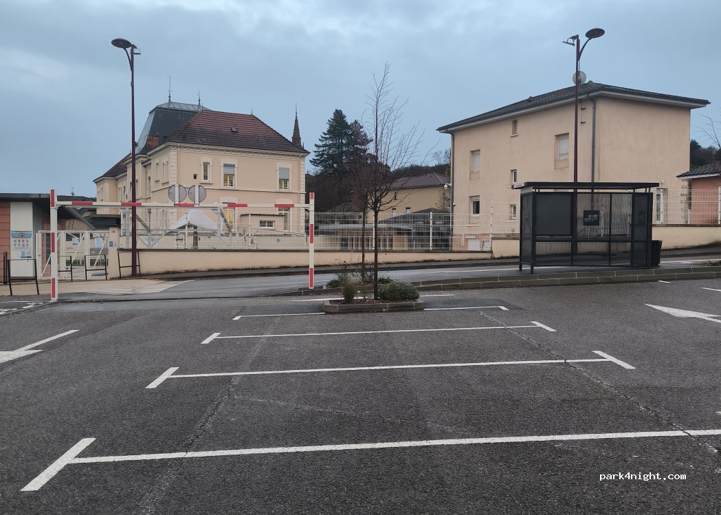 (38780) Eyzin-Pinet - 42 Impasse du Vieux Moulin — foto