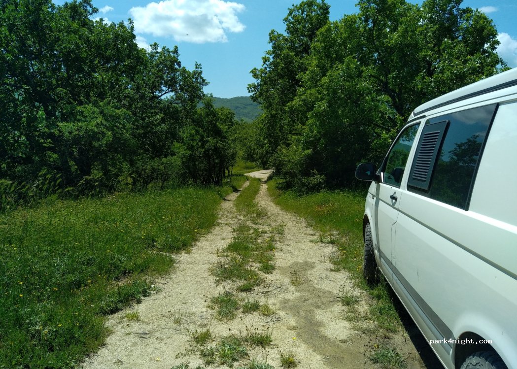 (85010) Castelmezzano - Strada Interpoderale Santa Croce Camastra — foto 2
