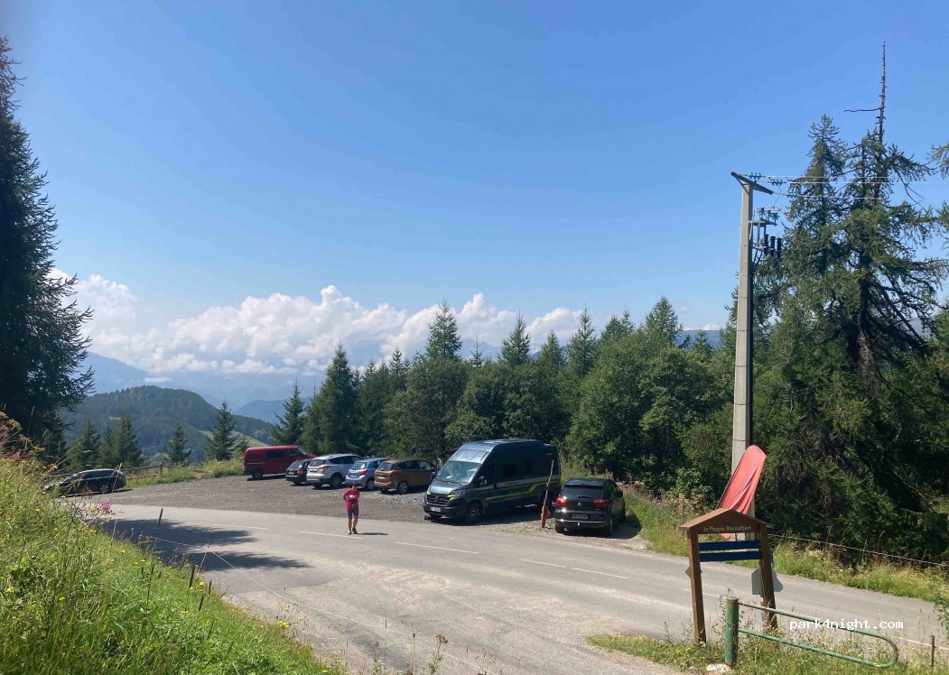 (73210) Aime - Unnamed Road — foto