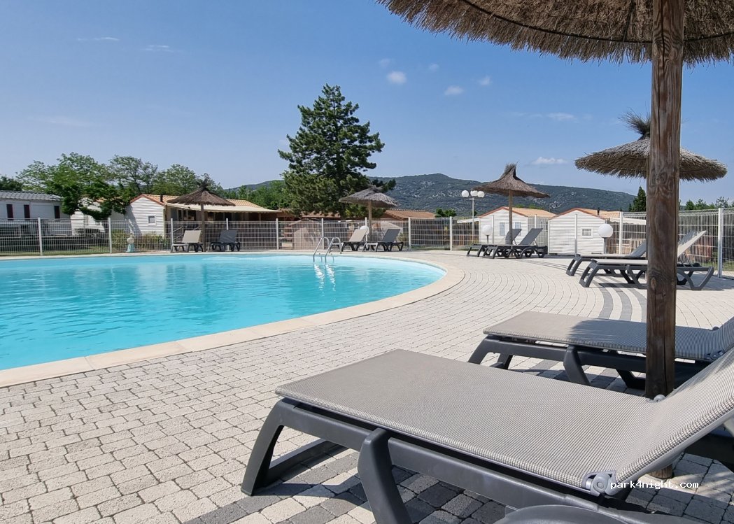 Camping Carrefour De L'Ardèche — foto