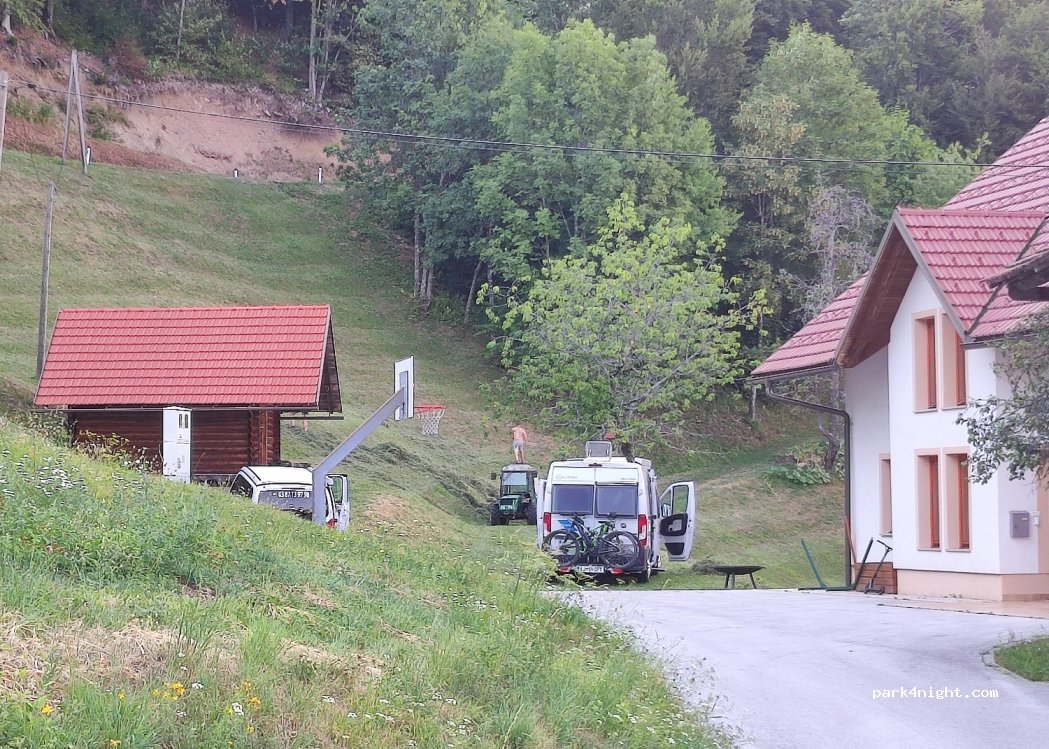 (4201) Zgornja Besnica - 30 Podblica — foto 3