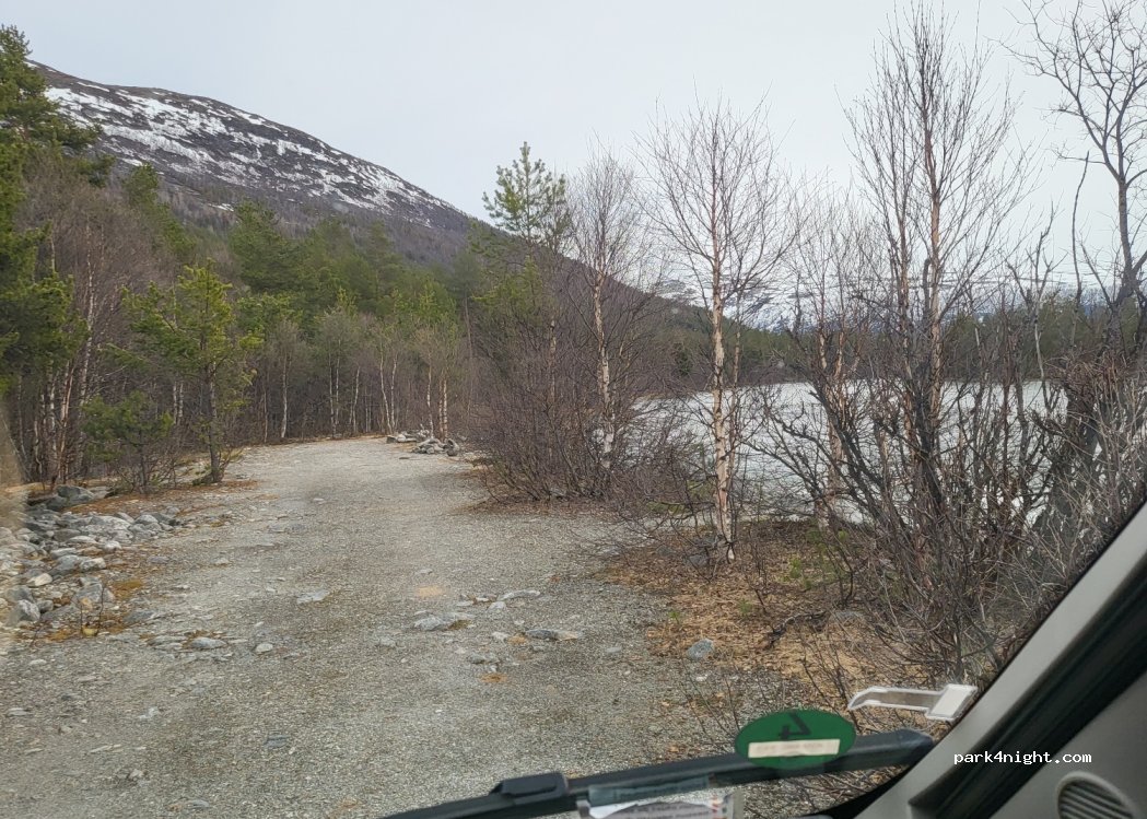 Lovlig camping Synstålene gård — foto 3
