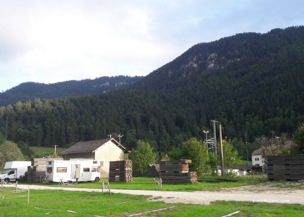 (2103) Val-de-Travers - 2 Rue de l'Areuse — foto 3