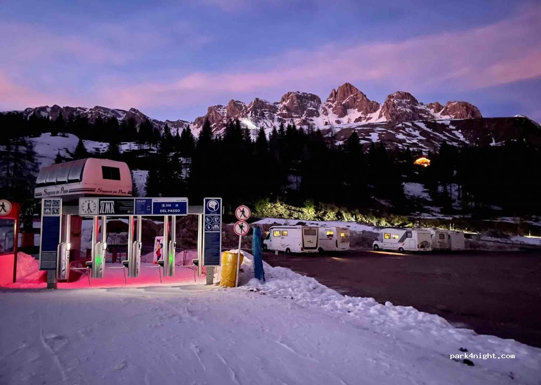 (38035) Piè Falcade - 38035 Passo San Pellegrino — foto