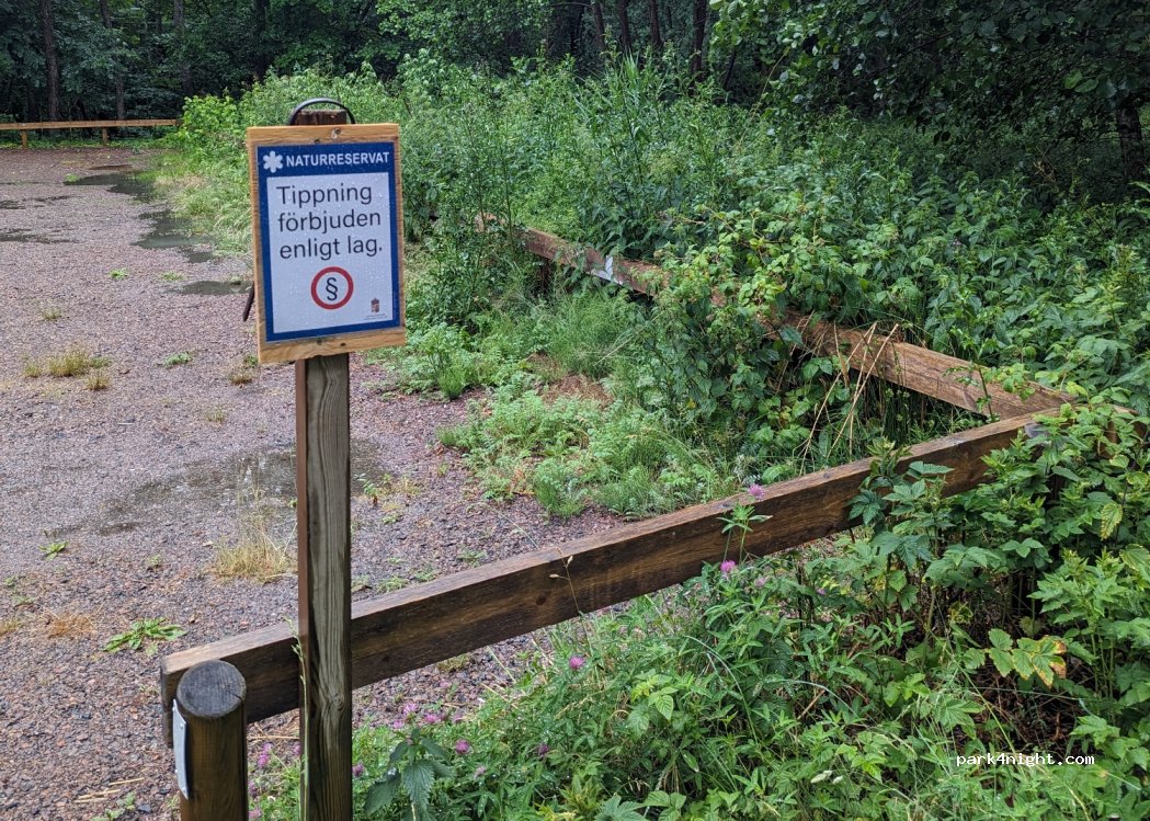 (427 41) Billdal - 2 Billdals Kyrkogårdsväg — foto 3