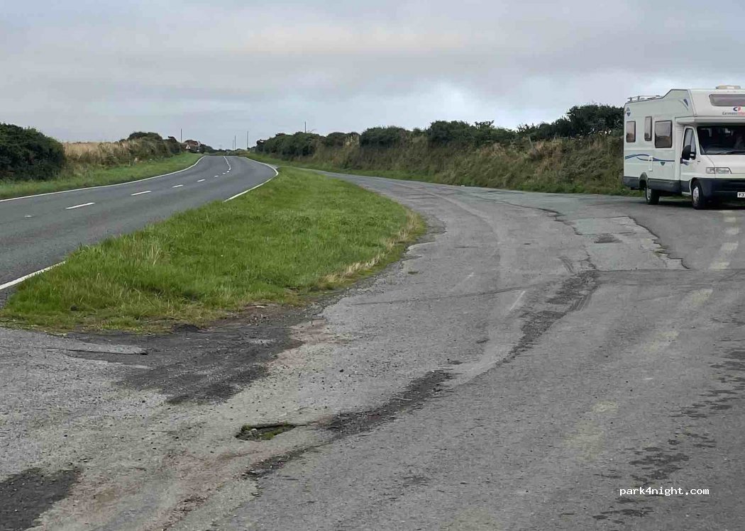 (SA62 6BY) St Davids - A487 — foto