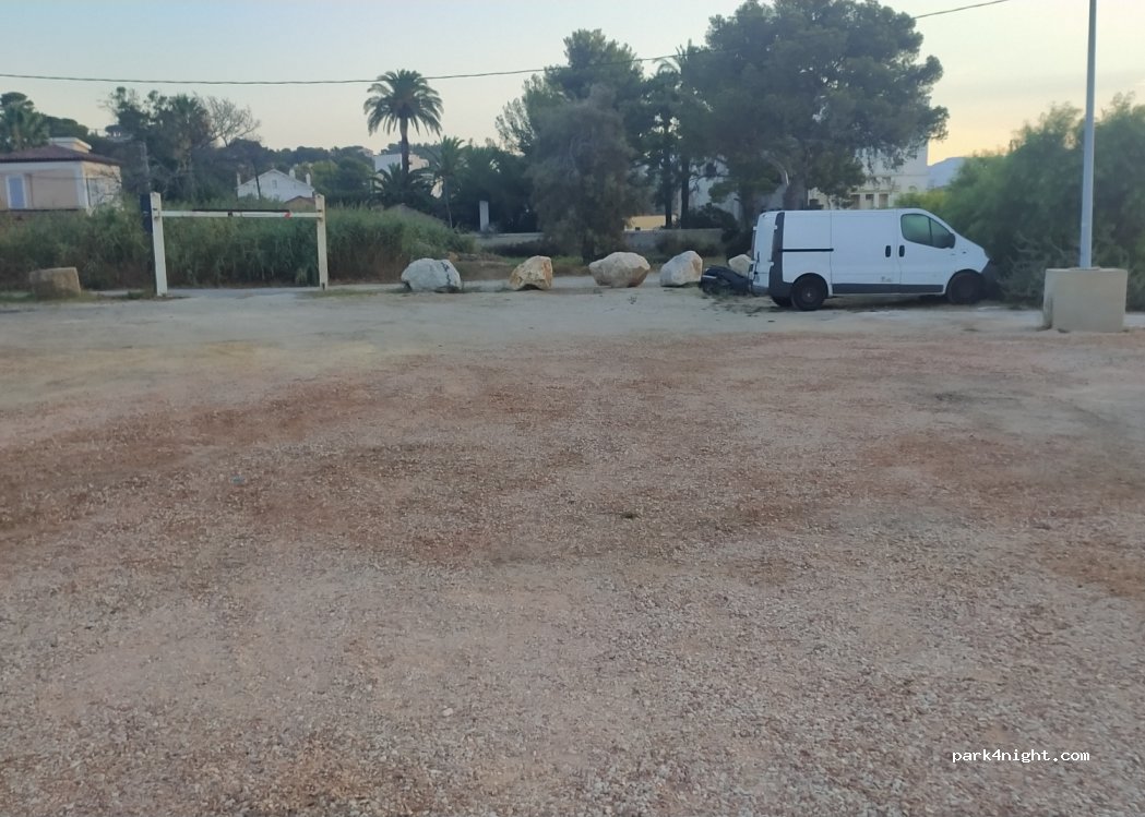 (83500) La Seyne-sur-Mer - 371 Rue Professeur Raphaël Dubois — foto 2