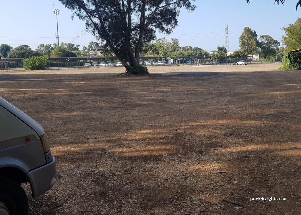 (58022) Follonica - Via Raffello Sanzio — foto