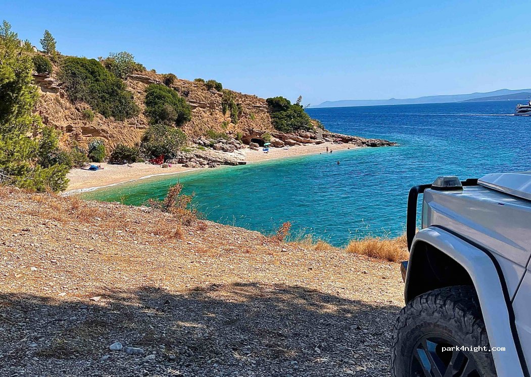 (21423) Nerežišća - Unnamed Road — foto