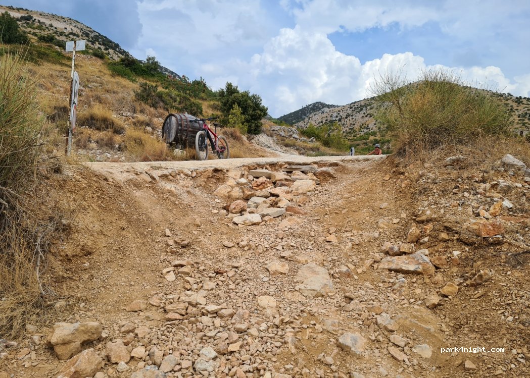 (21423) Nerežišća - Unnamed Road — foto 3