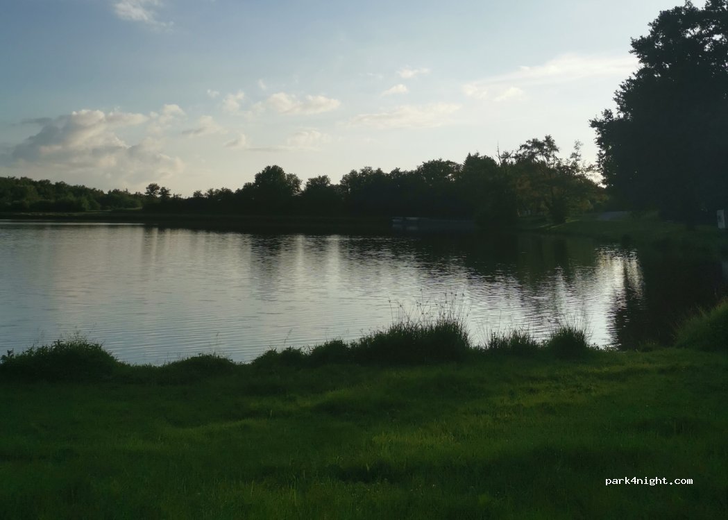 (24160) Sainte-Trie - Unnamed Road — foto