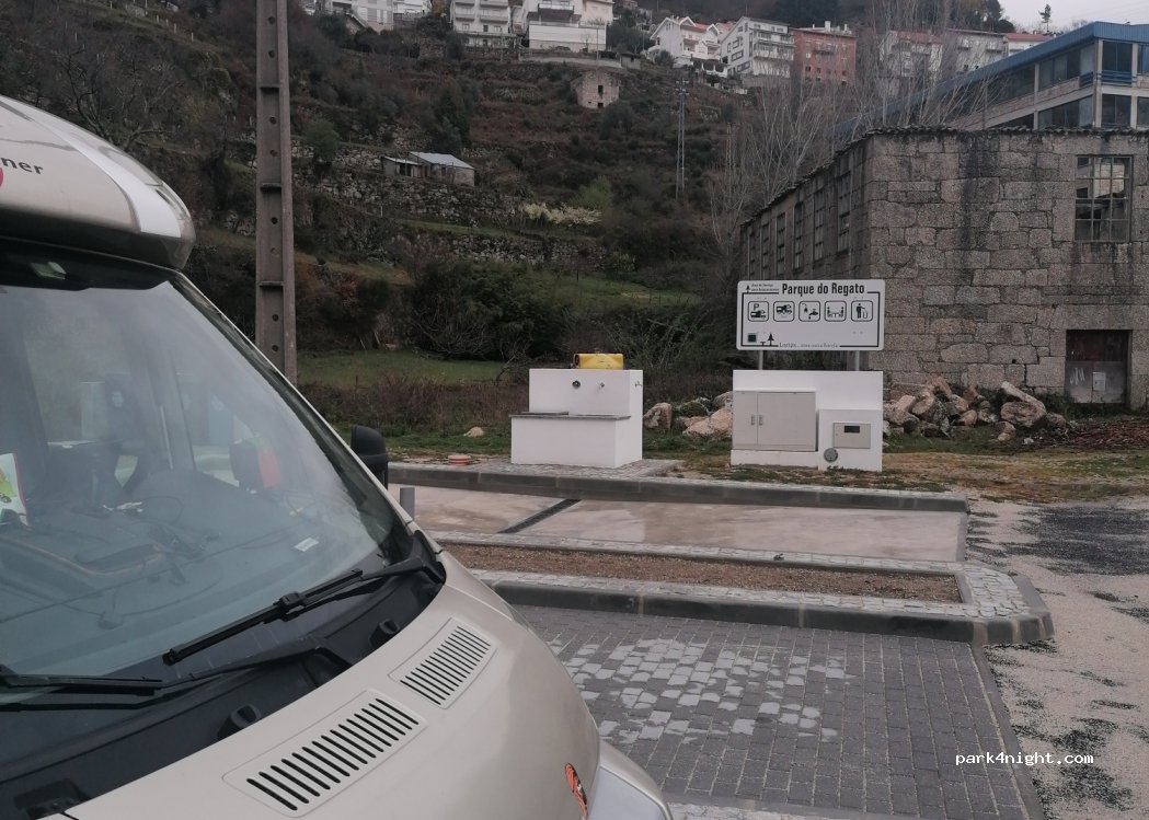 (6270-102) Loriga - R. do Regato 3-5 — foto 3