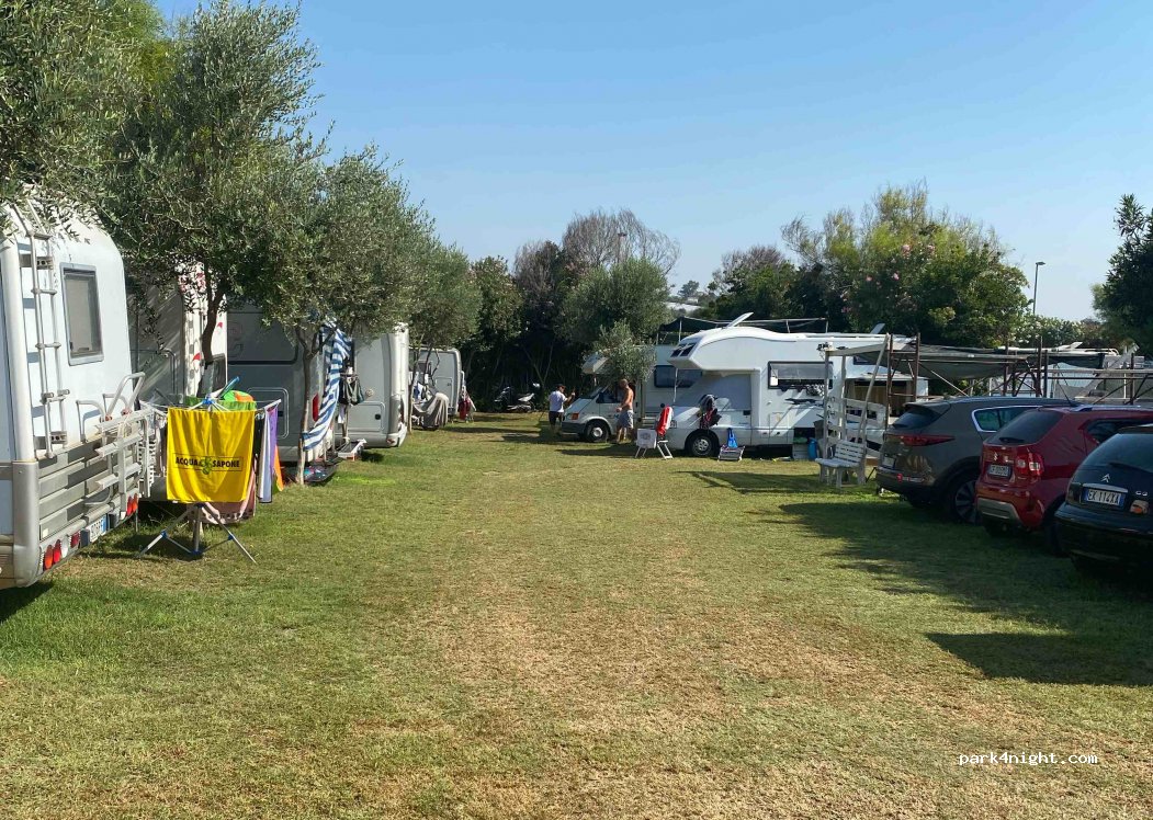 (97014) Ispica - 56 Strada Provinciale 67 — foto
