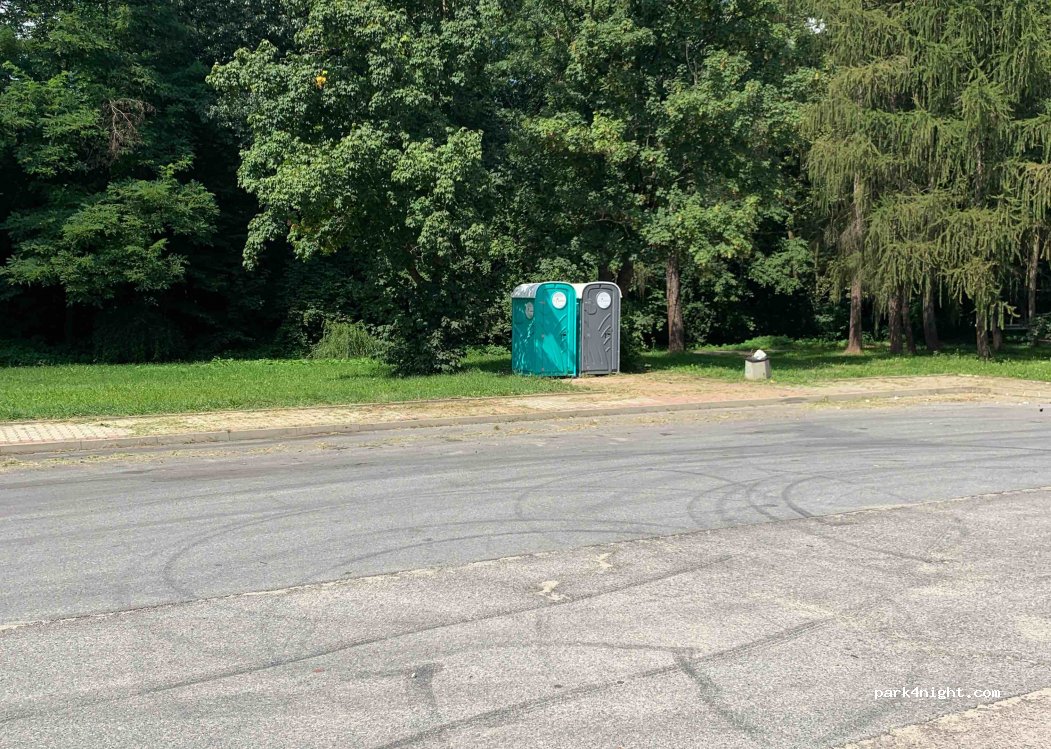 (39-220) Parkosz - — foto
