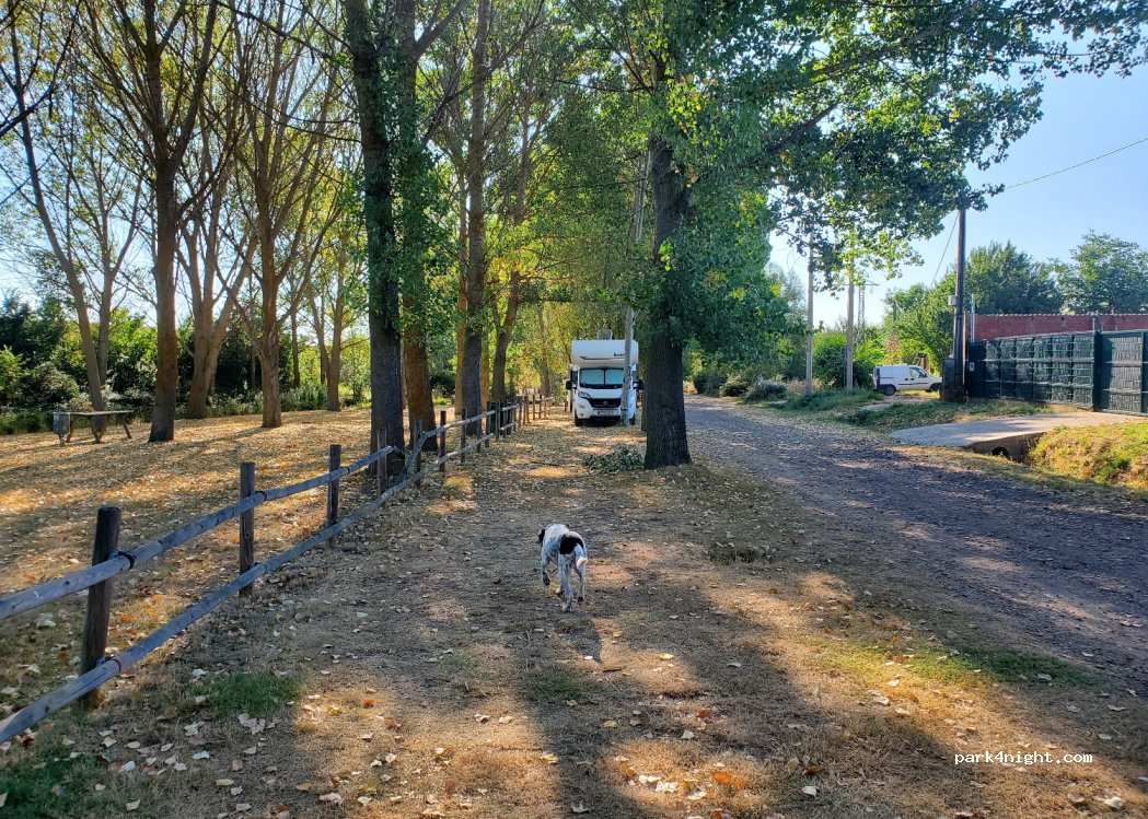 (24010) San Andrés del Rabanedo - 123 Lugar Trobajo Camino — foto 2