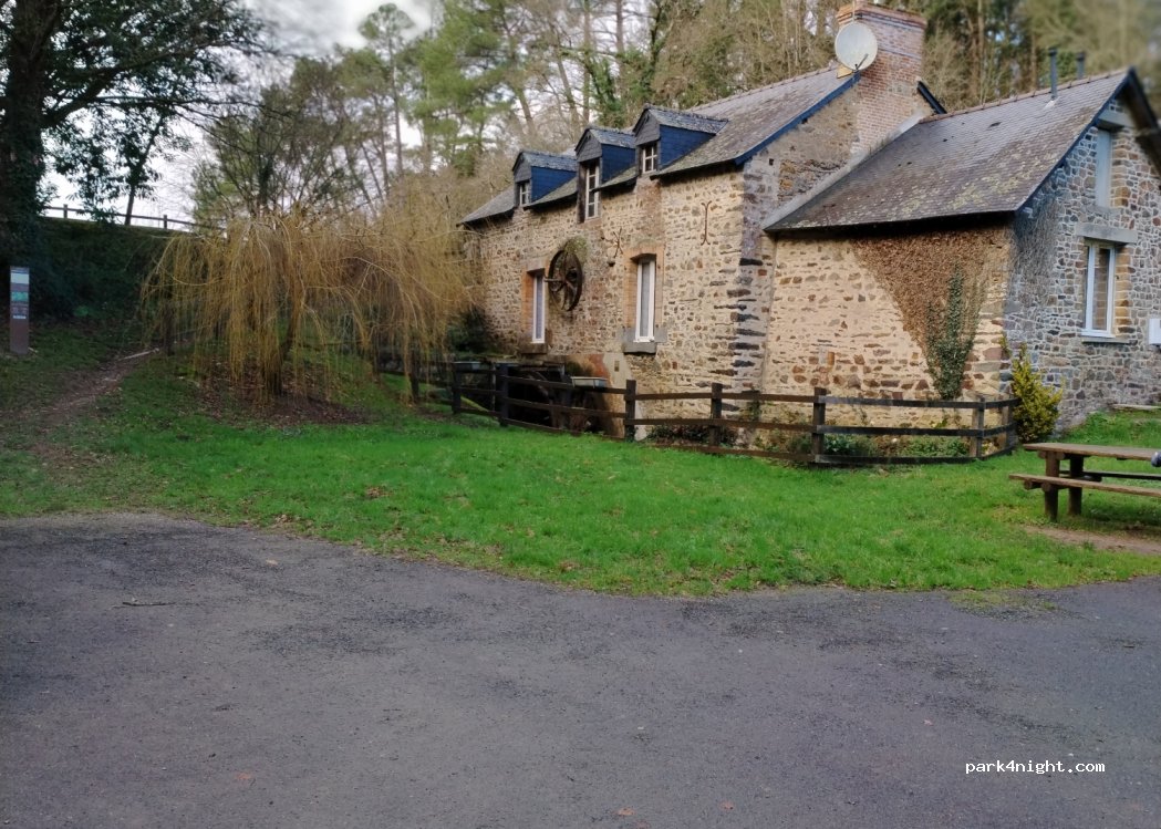 (35480) Guipry - 2 Allée de Baron — foto