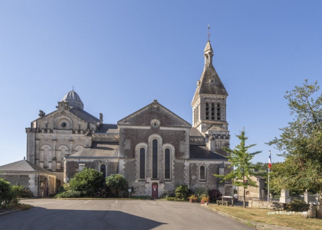 (85260) Montréverd - 1 Rue de l'Abbé Vinet — foto