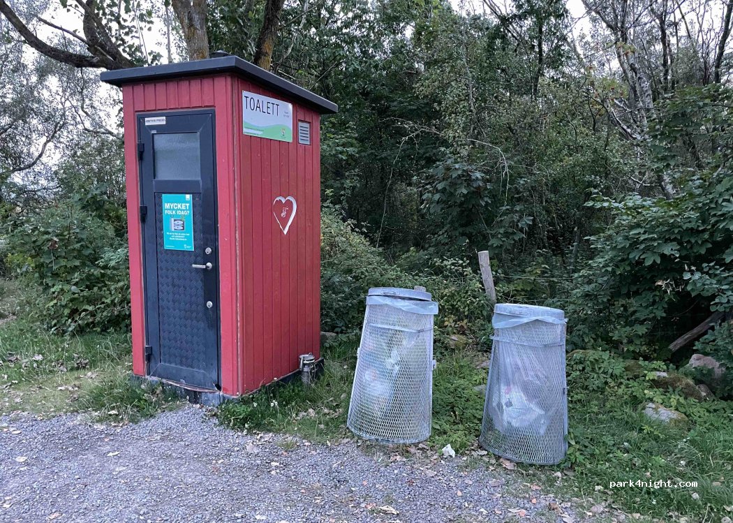 (311 92) Falkenberg - Unnamed Road — foto