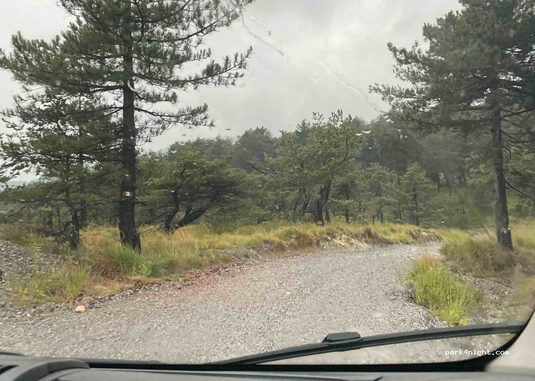 (16014) Campomorone - Unnamed Road — foto