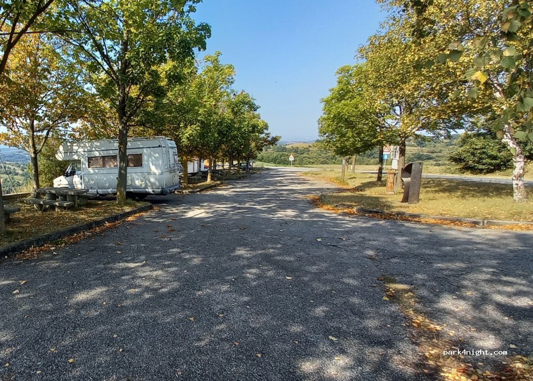 (12060) Murazzano - Strada Provinciale 115 — foto
