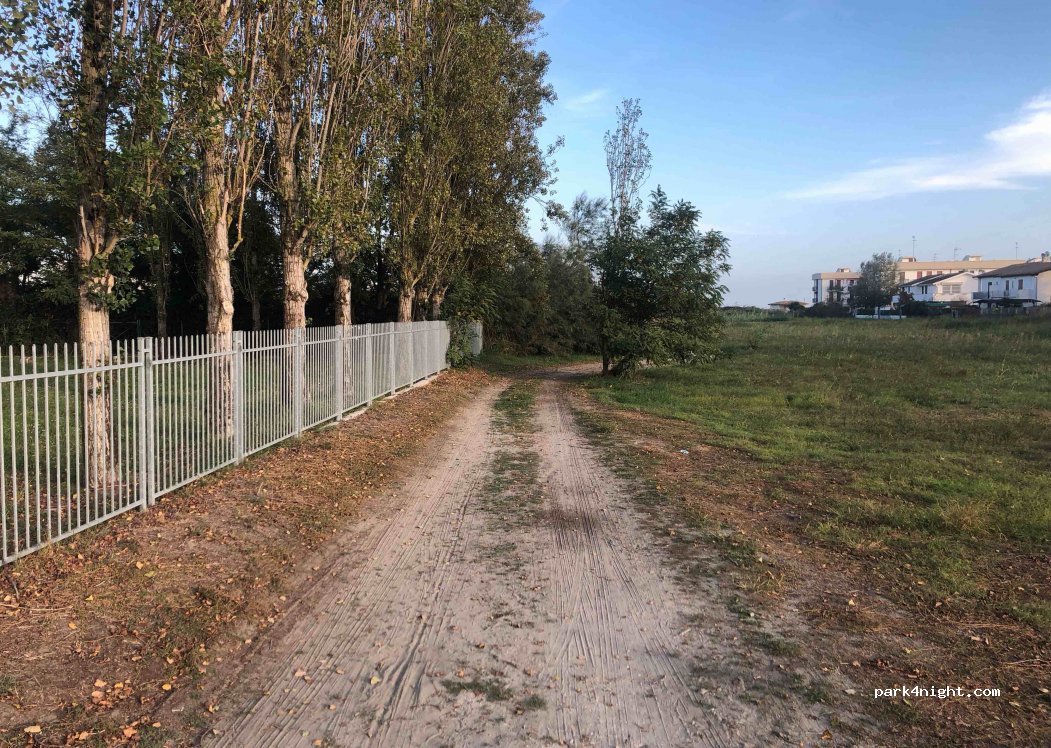 (44022) Lido delle Nazioni - 25 Viale Canarie — foto 2