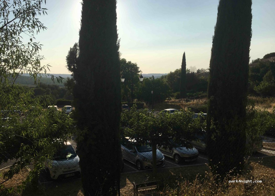 (83630) Artignosc-sur-Verdon - 3 Place Générale de Gaulle — foto