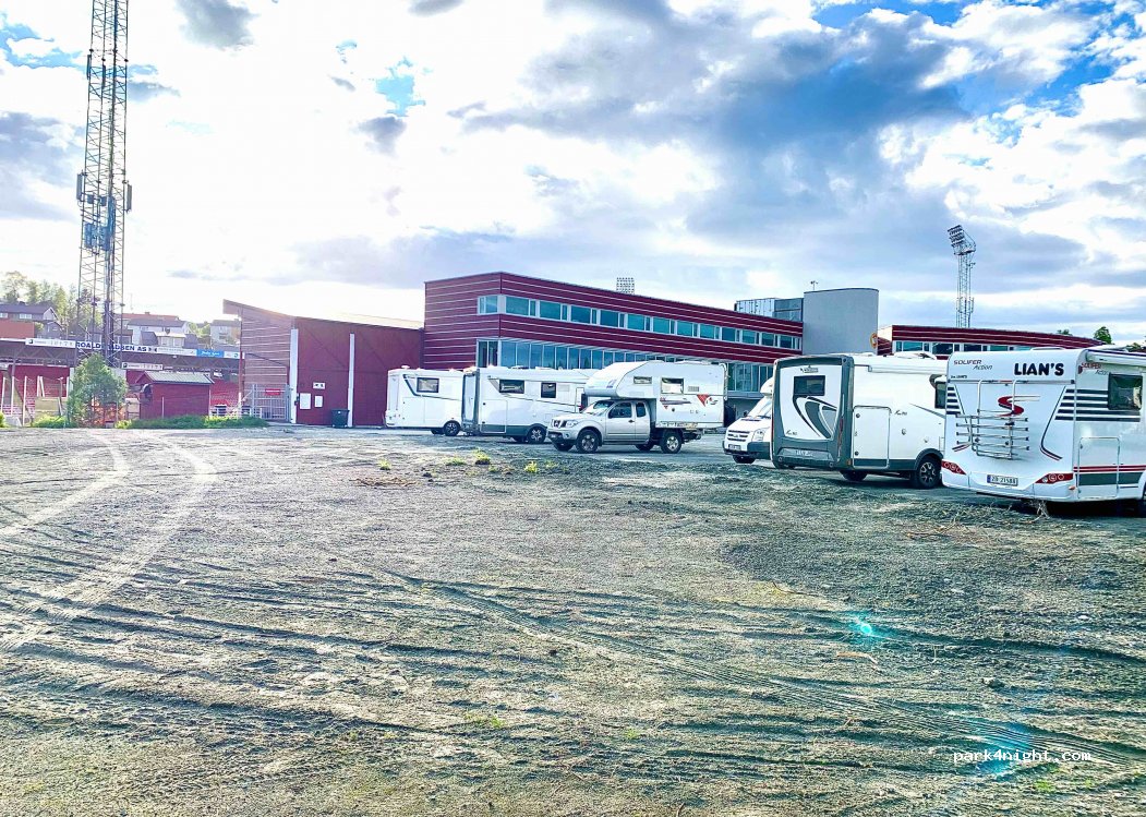 (9007) Tromso - 12 Alfheimvegen — foto