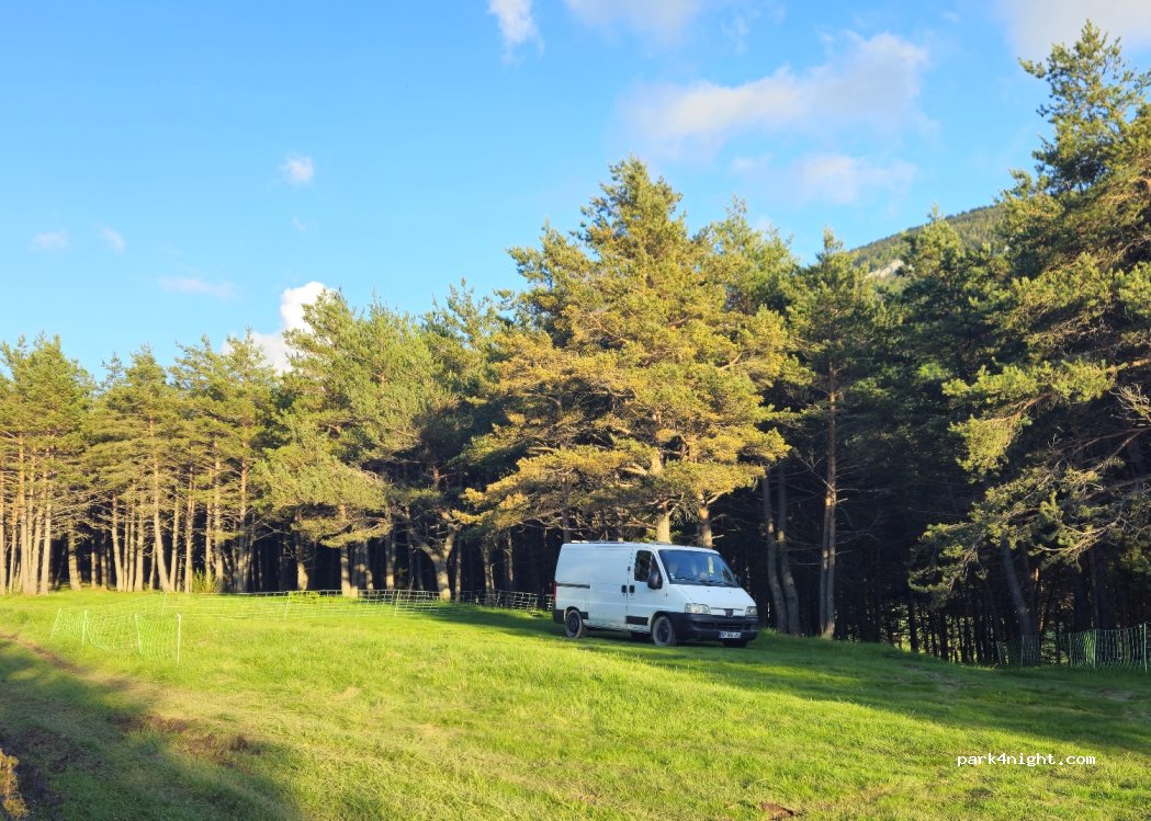 (06750) Caille - 1565 Route de la Plaine de Caille — foto 4
