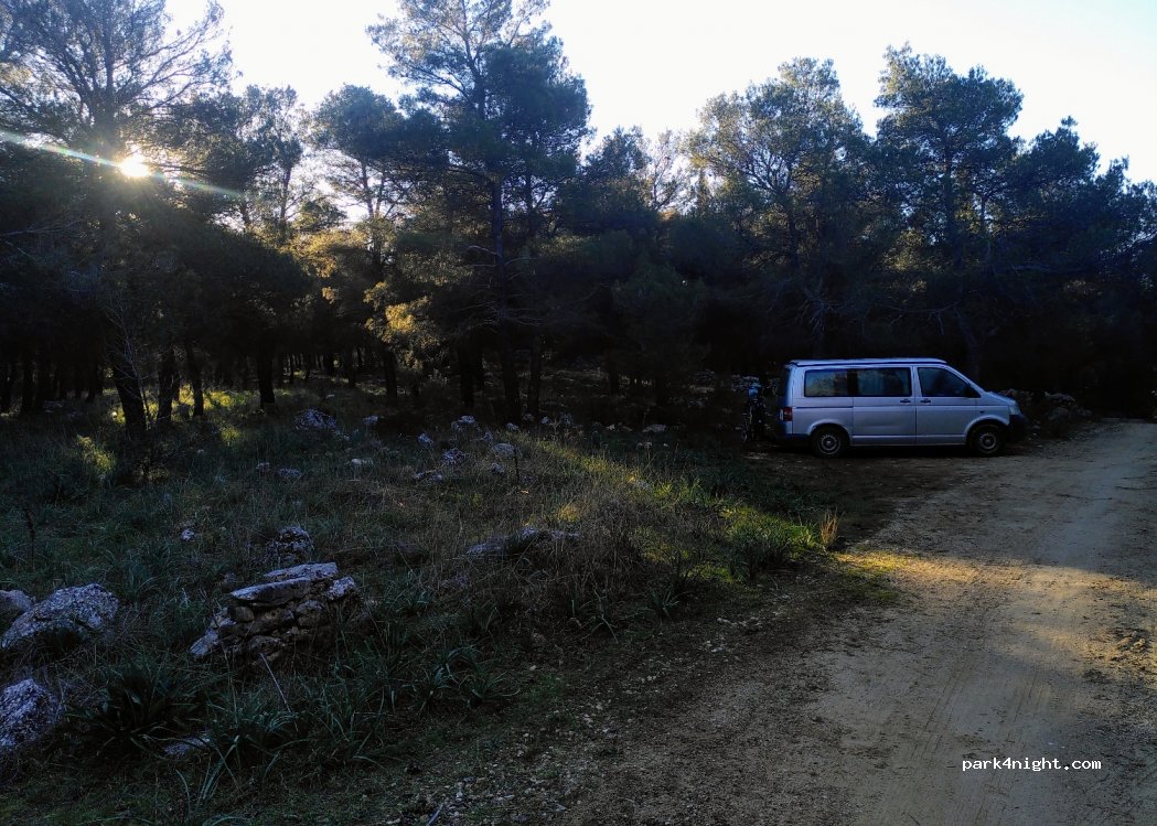 (70024) Gravina in Puglia - Unnamed Road — foto