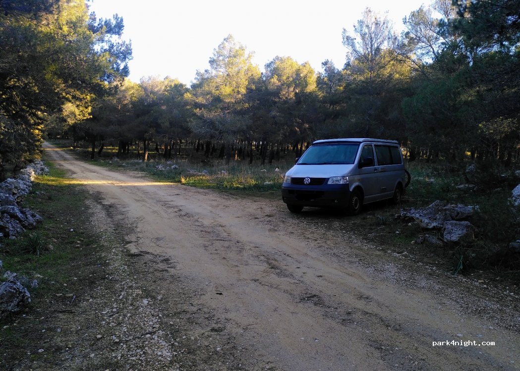 (70024) Gravina in Puglia - Unnamed Road — foto 2