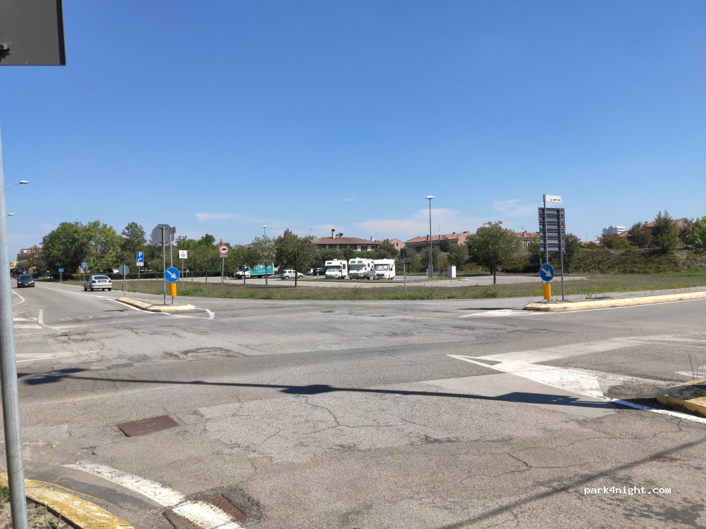 (40012) Calderara di Reno - 813 Via Roma — foto 3