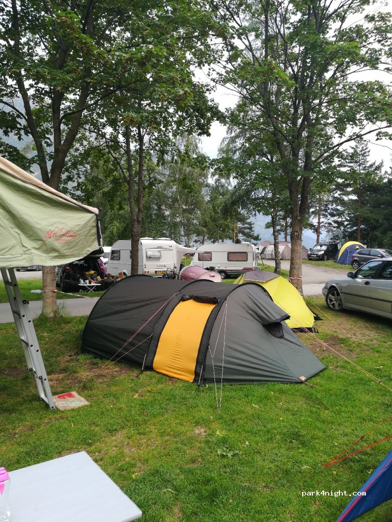 Trolltunga Camping — foto