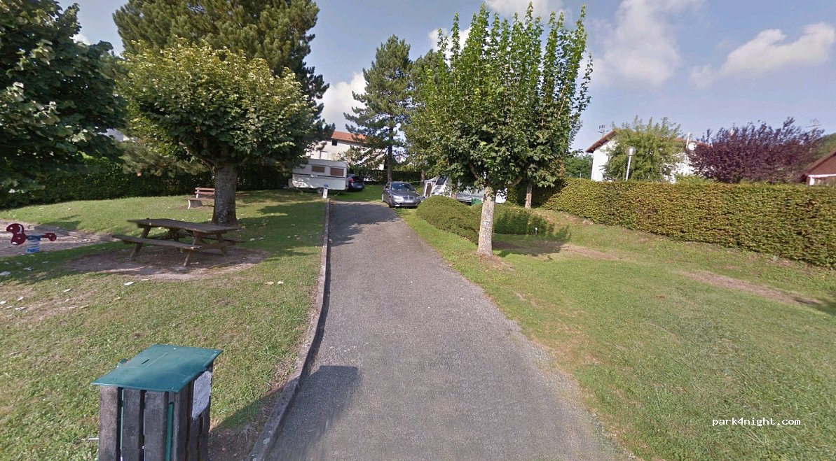 Camping-Aire de jeux — foto