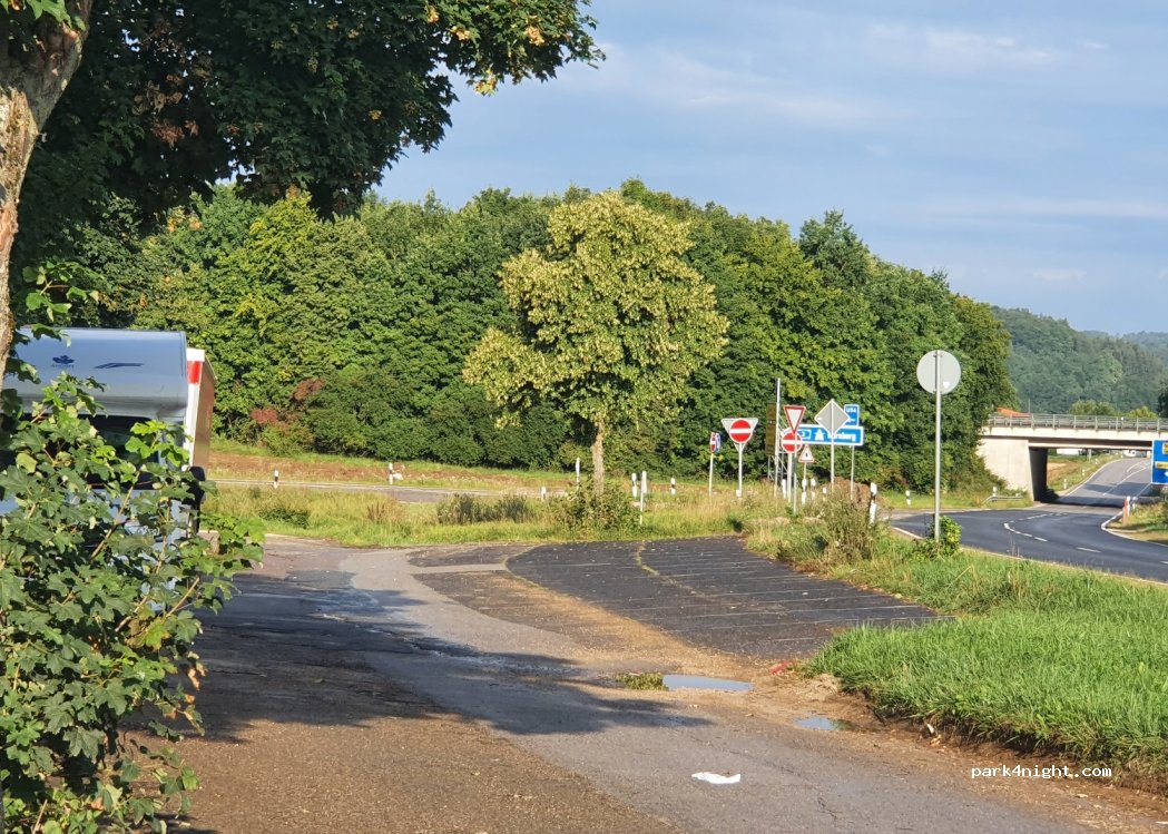 (92355) Velburg - St2220 — foto 2