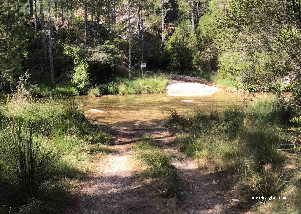 (16878) Poyatos - Unnamed Road — foto 2