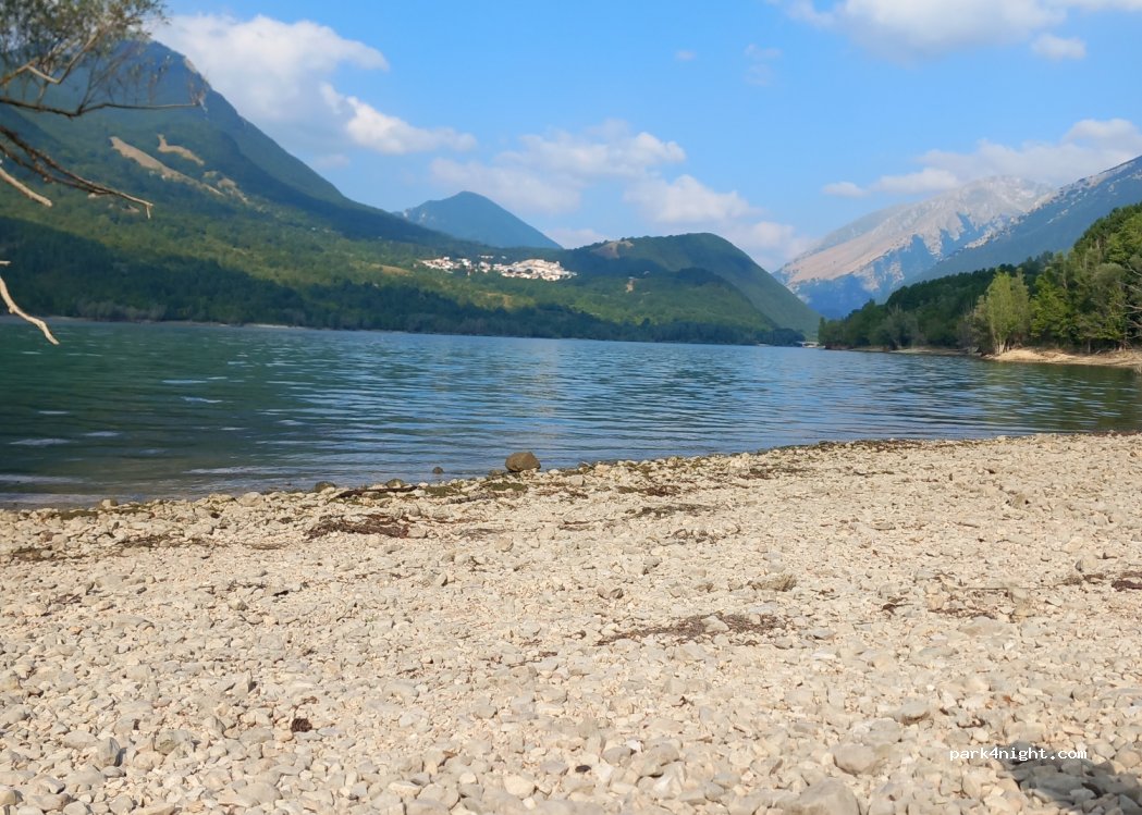 (67030) Abruzzo - Strada Statale 83 Marsicana — foto 3