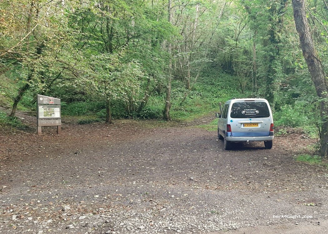 (NP7 7NA) Wales - Unnamed Road — foto 3