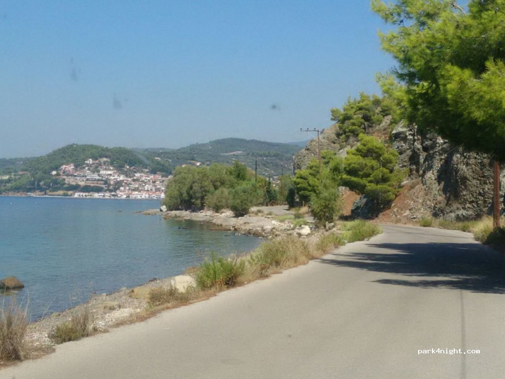 (340 05) Mantoudi Limni Agia Anna - Unnamed Road — foto 2